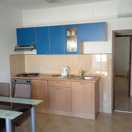 With Parking Space - Diklo, - 13982 Apartment *