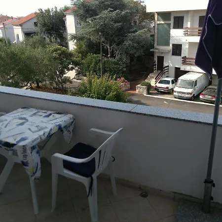 With Parking Space - Diklo, - 13982 Zadar