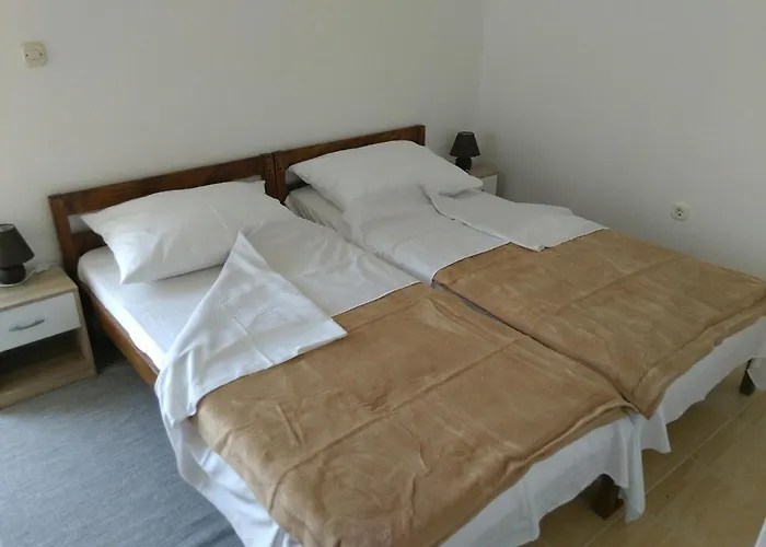 With Parking Space - Diklo, - 13982 Apartment Zadar